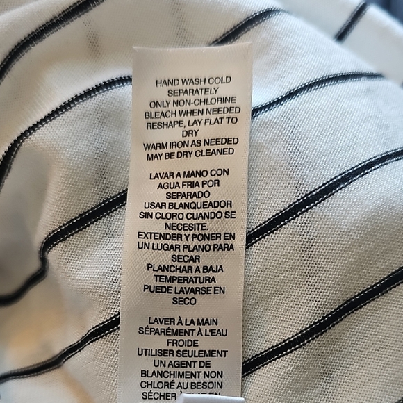 Striped Sleeveless Top - Picture 4 of 5